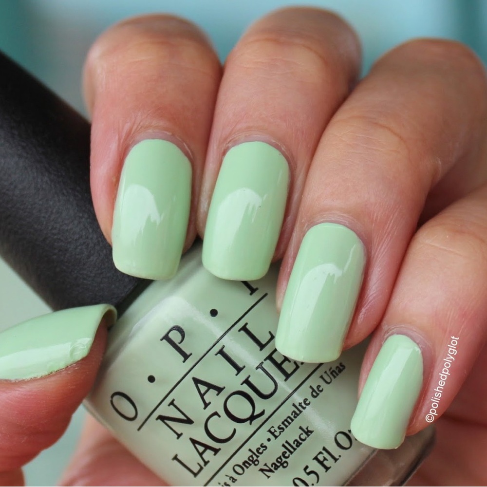 OPI Thatβs Hula-rious! NLH65 Mint Green Nail Polish 0.5 oz